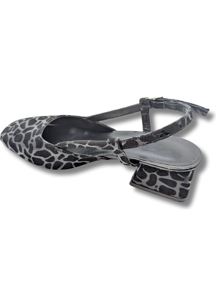 Bellezza - Leopar Desenli Deri Kadın Topuklu Sandalet - Bellezza - Siyah - 40