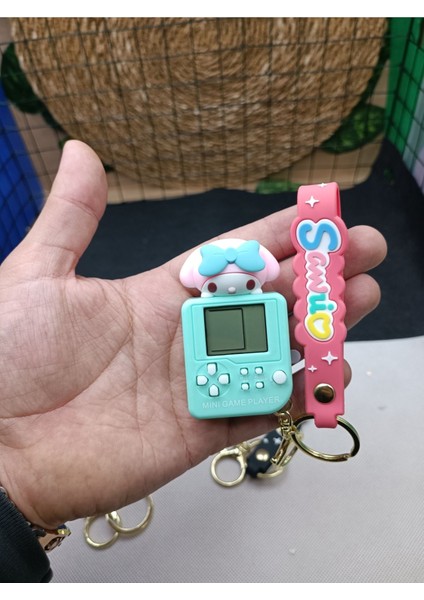 Luxury Sanrio Kawaii Tetris Oyunlu Anahtarlık Oyun Konsol Mini Tetris Oyunlu Lüx Anahtarlık Hediyelik 1ADET 1 Adet modelleri