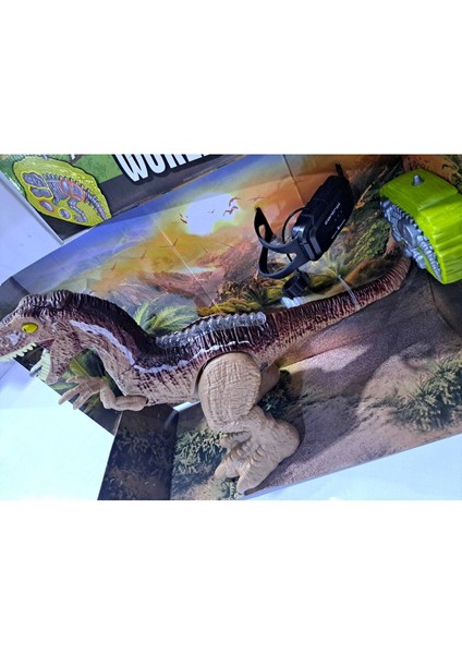 Luxury Oyuncak Robot Dinazor El Sensörlü Kumandalı Hareket Eden Işıklı Sesli Ağzı Buhar 38X28CM 1 Adet