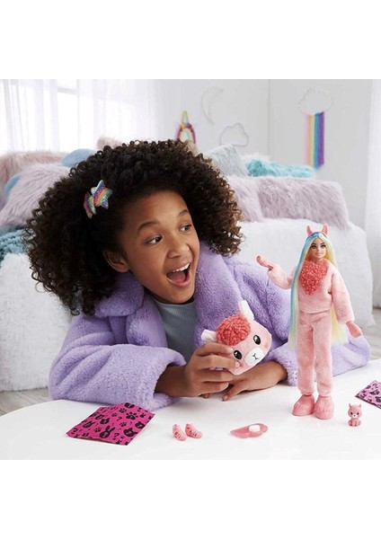 Luxury Cutie Reveal Bebekler 2. Seri Parti Laması Peluş Kostüm, Mini Evcil Hayvan ve Renk Değişimi D 1 Adet fiyatları