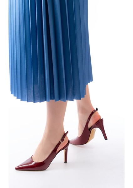 ST-1153 Bordo Rugan Günlük Arkası Açık 9 cm Topuklu Kadın Ayakkabı