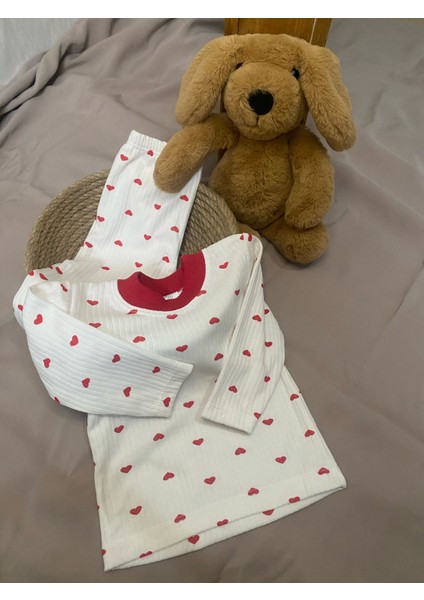 Raporlu Kalp Desenli Pijama Takımı modelleri