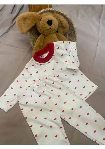 Raporlu Kalp Desenli Pijama Takımı fırsatları