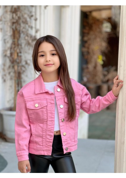 Pembe Renk Kelebek Nakış İşlemeli Düğme Detaylı Kız Çocuk Kot Ceket