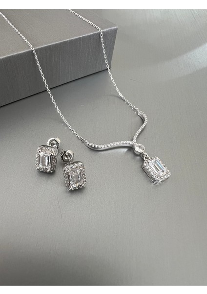 Beyaz Baget Taşlı Kolye Set,gümüş Takım modelleri