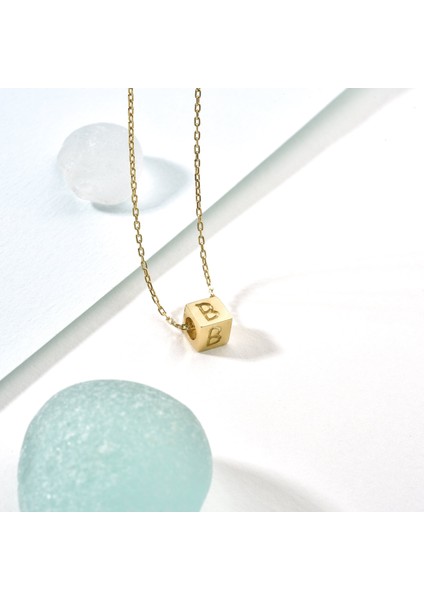 14 Ayar Altın Mikron Kaplama Kişiye Özel Küp Harf Gümüş Kolye - CN00435