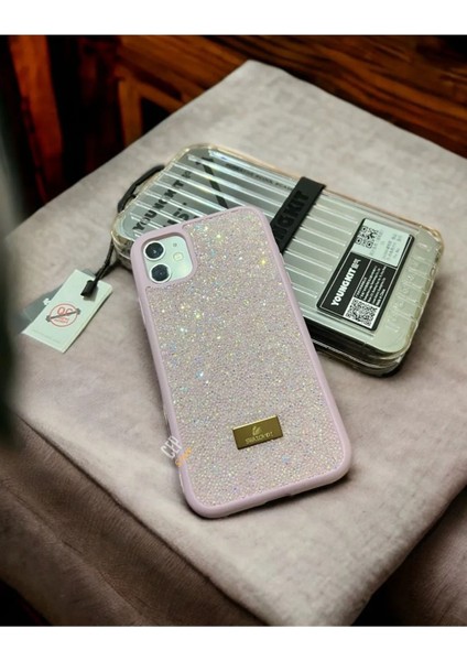 iPhone 11 Taşlı Silikon Kılıf