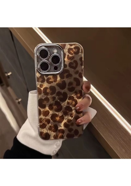 iPhone 13 Leopar Yağlı Boya Tasarım Hologram Kılıf