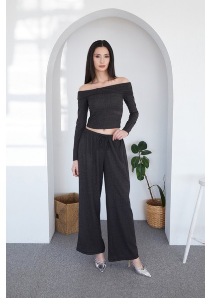 Bürümcük Kumaş Madonna Yaka Bluz fiyatları