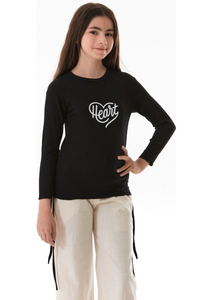 Fitilli Heart Baskılı Yanları Büzgülü Kız Çocuk Body