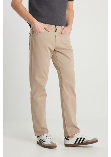 Texas Straight Fit Düz Kesim Normal Bek Krem Rengi Pamuklu Esnek Pantolon modelleri