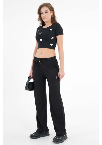 Siyah Fiyonk Detaylı Bisiklet Yaka Fitilli Örme Crop Bluz indirimleri
