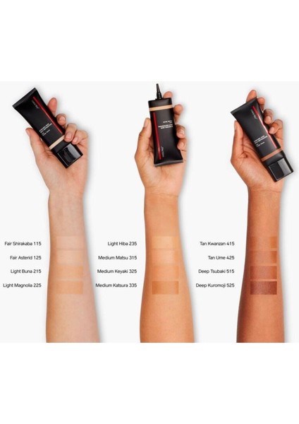 Luxury Synchro Skın Self-Refreshıng Tınt Sıya, Neme, Yağlanmaya Dayanıklı Renkli Nemlendirici SPF20 30 ml 1 Adet