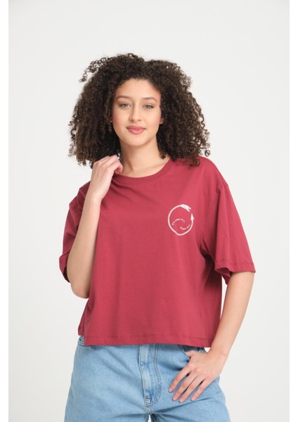 %100 Pamuk, Rahat Kesim, Bisiklet Yaka T-Shirt - Estetik Yazılı Tasarım