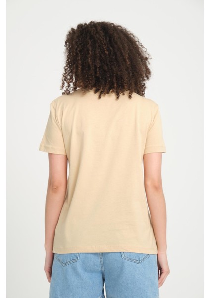 %100 Pamuk Rahat Kesim Bisiklet Yaka T-Shirt - Minimalist Yazı Tasarımı modelleri