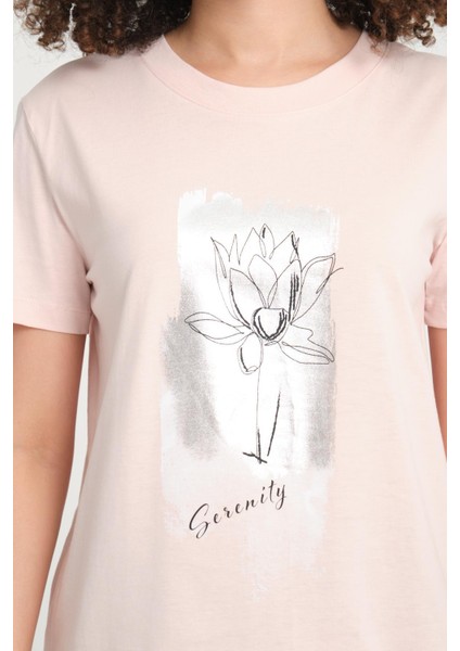 %100 Pamuk Kadın Bisiklet Yaka Pamuk T-Shirt - Şık Grafik Tasarım fiyatları