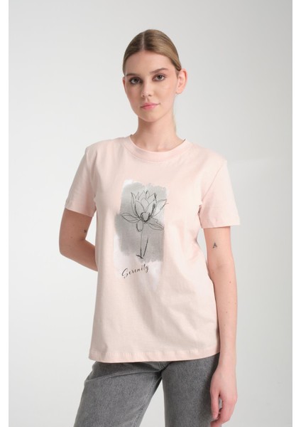 %100 Pamuk Kadın Bisiklet Yaka Pamuk T-Shirt - Şık Grafik Tasarım indirimleri