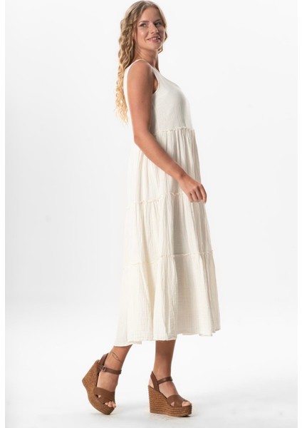 Kolsuz Artemis Oval Yaka Yıldız Baskılı Midi Boy Müslin Yazlık Elbise Kırık Beyaz Krkbyz fırsatları