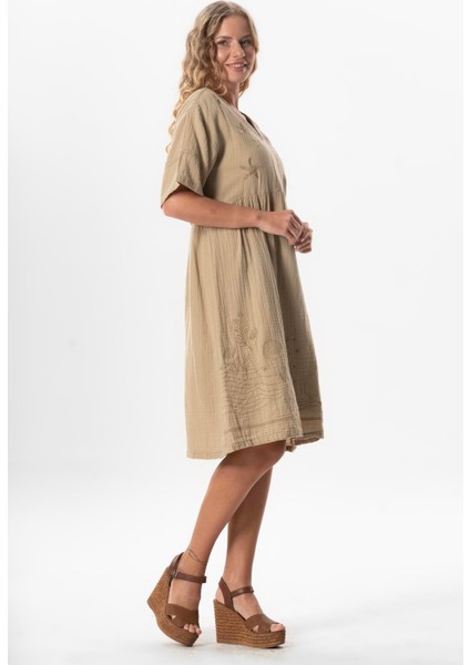 Kısa Kol V Yaka Alize Nakışlı Midi Boy Müslin Yazlık Elbise Vizon Vzn indirimleri