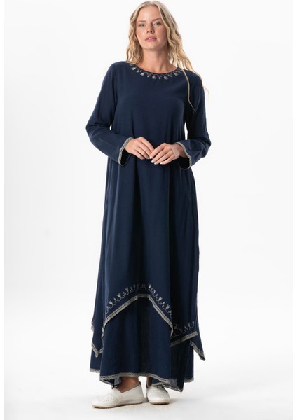 Uzun Kol Şile Bezi Lerzan Oval Yaka Nakışlı Yazlık Elbise Lacivert Lcvt