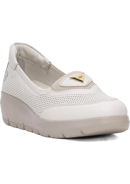 D25YA-7450 Kadın Deri Casual Ayakkabı Krem fiyatları
