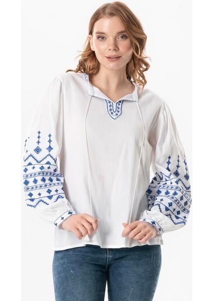 Uzun Kol Şile Bezi Idil V Yaka Nakışlı Yazlık Bluz Beyaz Byz