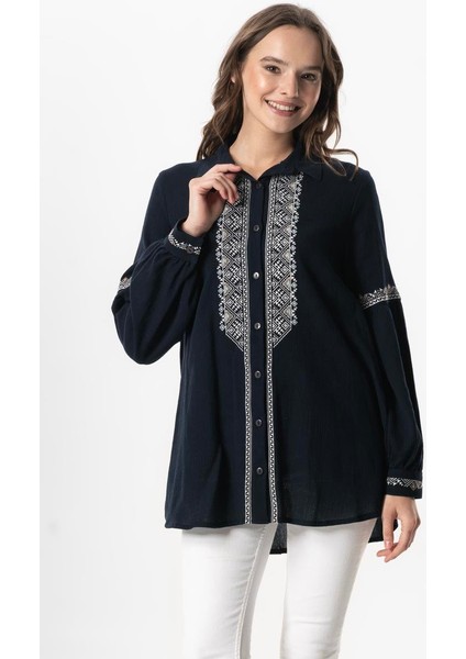 Uzun Kol Şile Bezi Maviş Nakış Işlemeli Yazlık Gömlek Lacivert Lcvt