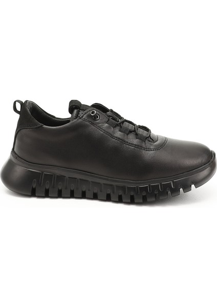 Kadın Siyah Lastik Bağcıklı Hakiki Deri Sneaker