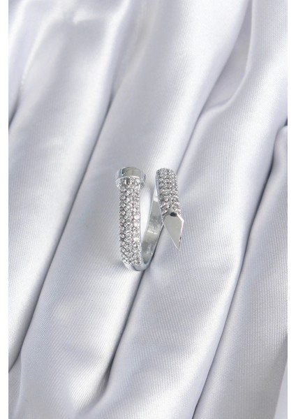 Pirinç Gümüş Renk Zirkon Taşlı Çivi Model Kadın Yüzük