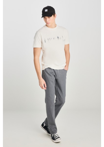 %100 Pamuk Regular Fit Normal Kesim Bisiklet Yaka Baskılı Ekru Tişört modelleri