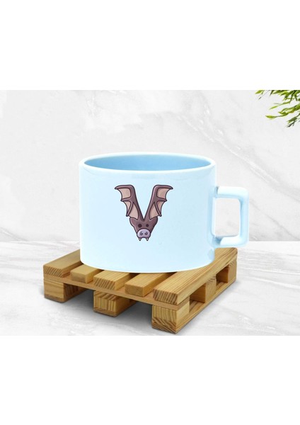 V Harfli Baskılı Renkli Kupa