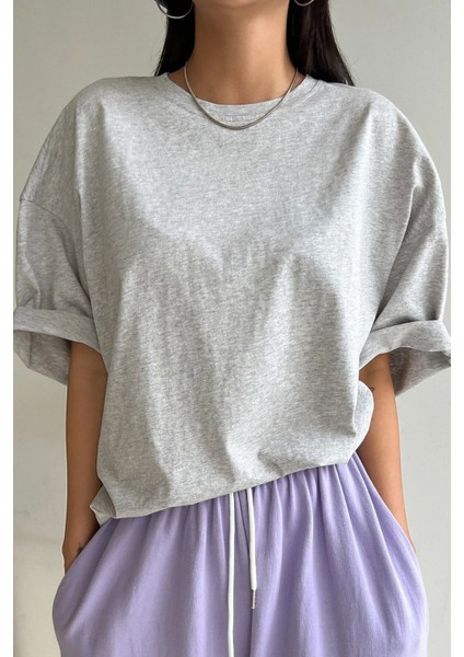 Kadın Aweasome Gri Oversize Sırt Baskılı T-Shirt Tee fiyatları