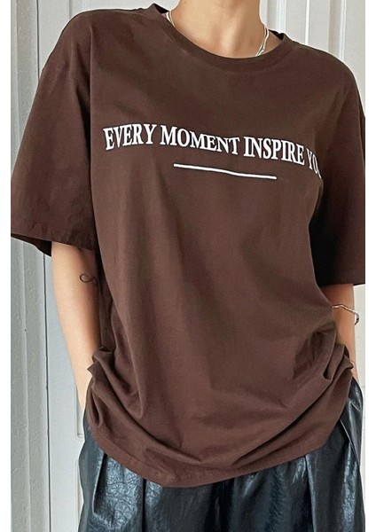 Baskılı Kahve Oversize T-Shirt Shoulder Tee