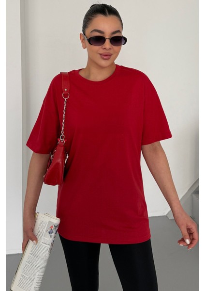 Kadın Kırmızı Bisiklet Yaka Düz T-Shirt fiyatları