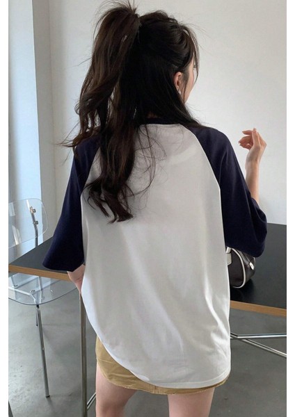Kadın Reglan Kol Bisiklet Yaka The Moment Baskılı Oversize T-Shirt