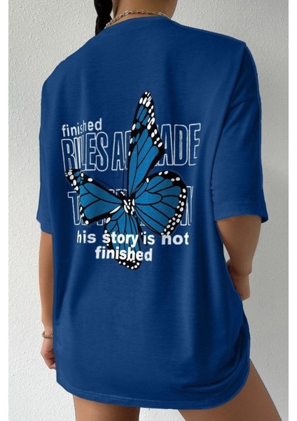 Kadın Oversize Sax Mavi Sırt Kelebek Baskılı T-Shirt fiyatları