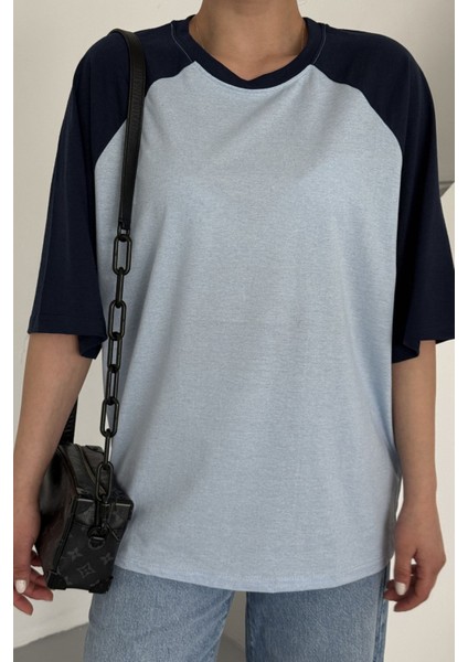 Kadın Bebe Mavi Reglan Kol Bisiklet Yaka Düz Oversize T-Shirt