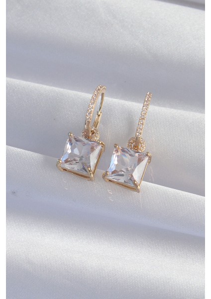 XDN02 Özel Seri Pirinç Gold Renk Kare Zirkon Taşlı Halka Küpe