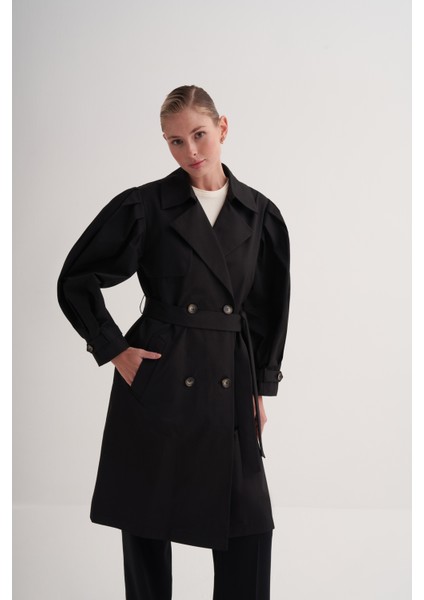 Siyah Pamuklu Astarsız Balon Kollu Uzun Trençkot