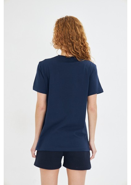 Kadın Konforlu %100 Pamuk Kısa Kollu Günlük Tişört fırsatları