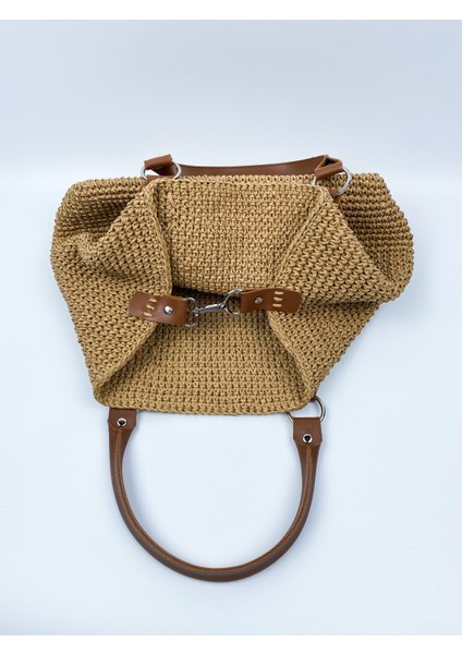 Hasır Çanta / En 40 cm.Yükseklik 26 cm.Sap uzunluğu 40 cm.