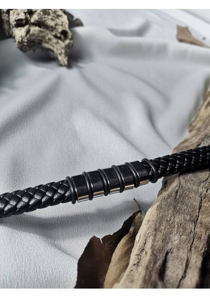 Erkek Siyah Titan Weave 316 L Çelik ve Deri Bileklik fırsatları