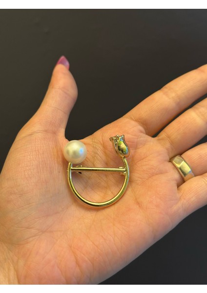 4x3 cm Laleli Incili Tasarım Broş Yaka Türban Giyim Aksesuarı fırsatları