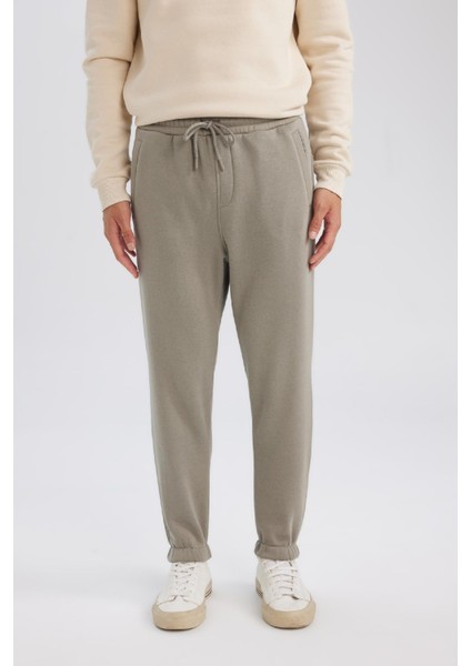 Jogger Eşofman Altı Standart Fit Basic Düz Beli Bağcıklı Lastikli Paça Cepli A6468AX24AU