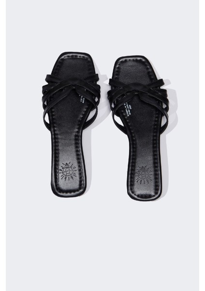 Kadın Düz Taban Suni Deri Terlik C3718AX25HS