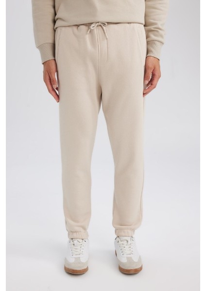 Jogger Eşofman Altı Standart Fit Basic Düz Beli Bağcıklı Lastikli Paça Cepli A6468AX24AU