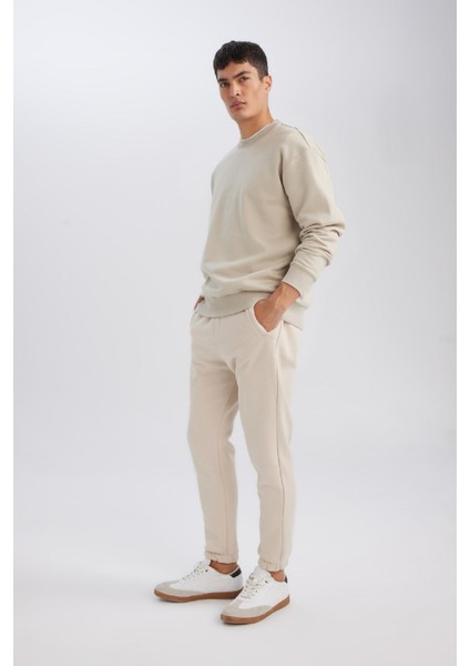 Jogger Eşofman Altı Standart Fit Basic Düz Beli Bağcıklı Lastikli Paça Cepli A6468AX24AU