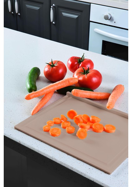 Köşeli Kesim Panosu Latte Kesim Tahtası Jaakko Design 720996