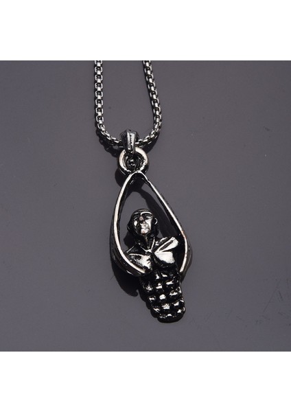 Insan Temalı Kolye Takı Aksesuar