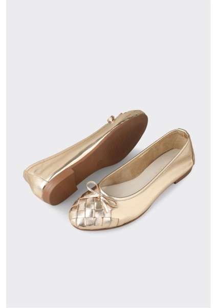 Gold Deri Kadın Babet Düz Taban Şık Tasarım 1.5 cm Topuklu Günlük Ayakkabı modelleri